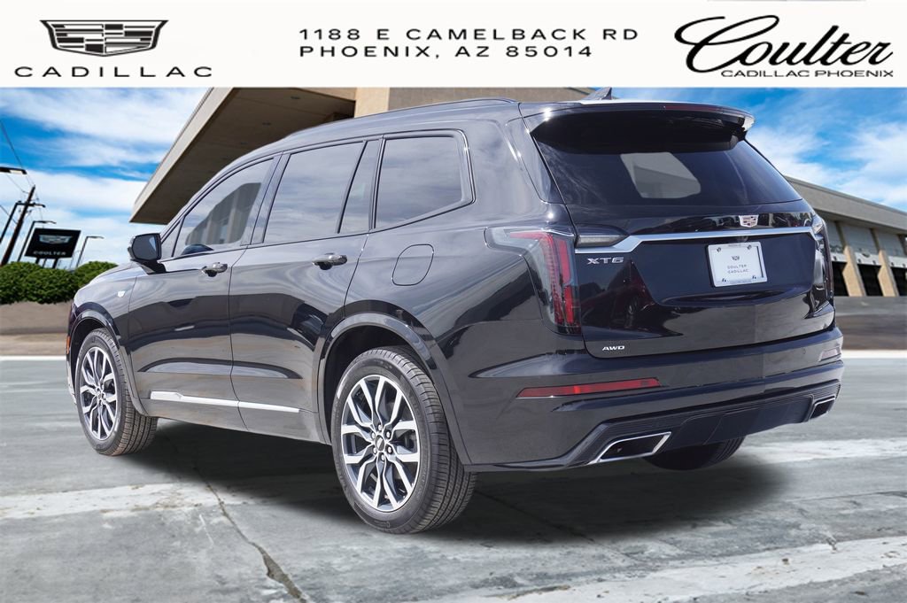 2021 Cadillac XT6 Sport photo 3