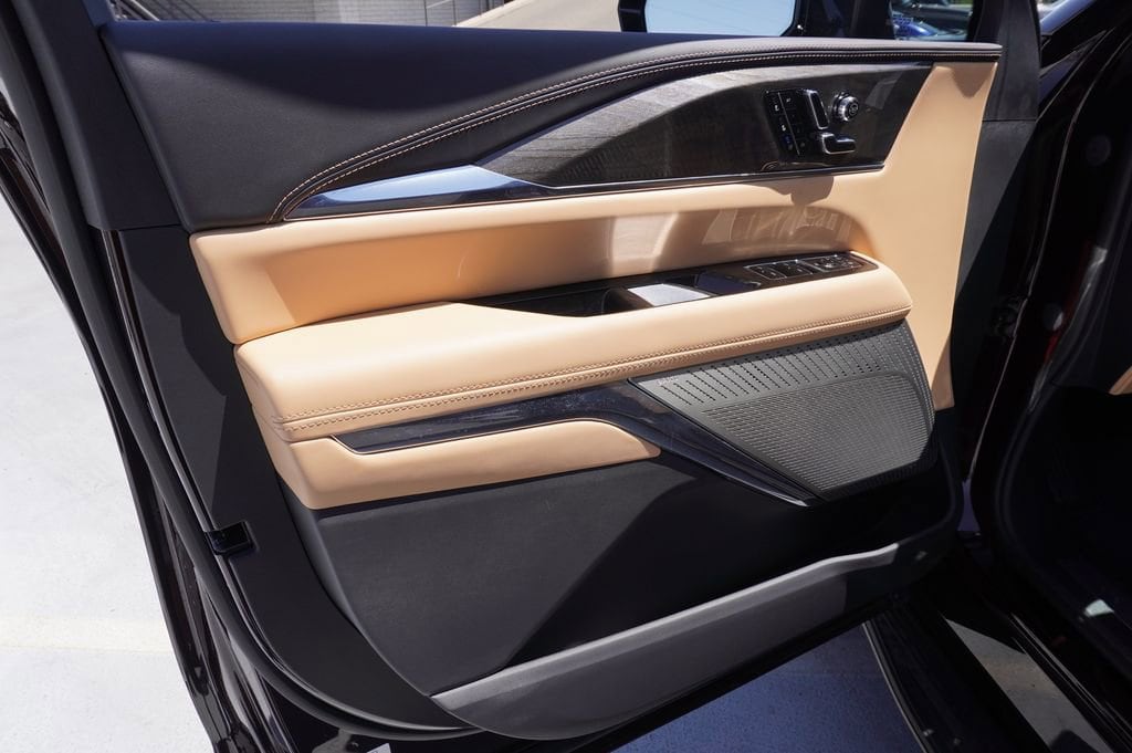 2025 Cadillac Escalade IQ Sport 2 - Photo 15