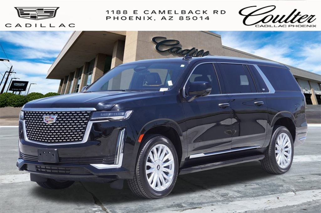 2023 Cadillac Escalade ESV 4WD Luxury's photo