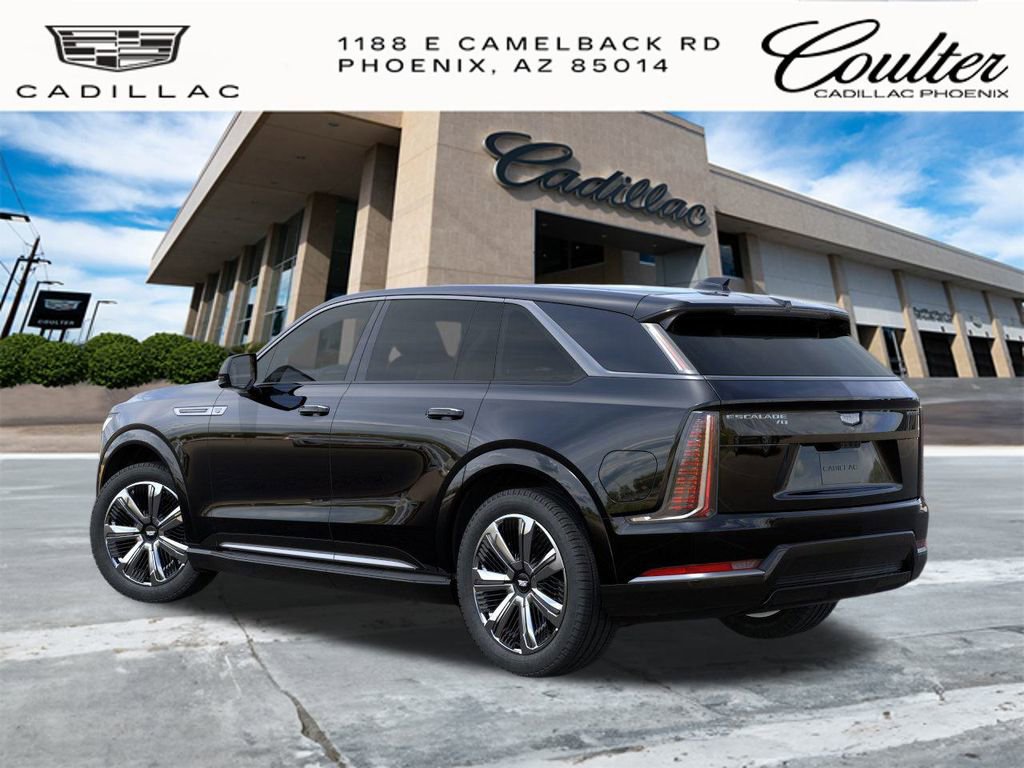 2025 Cadillac Escalade Luxury photo 3