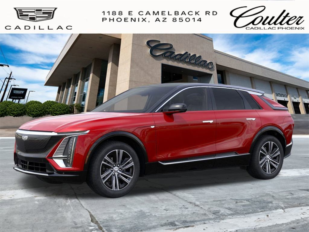 2025 Cadillac Lyriq Luxury photo 2