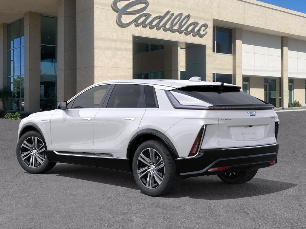 New 2025 CADILLAC LYRIQ Luxury 2 SUV