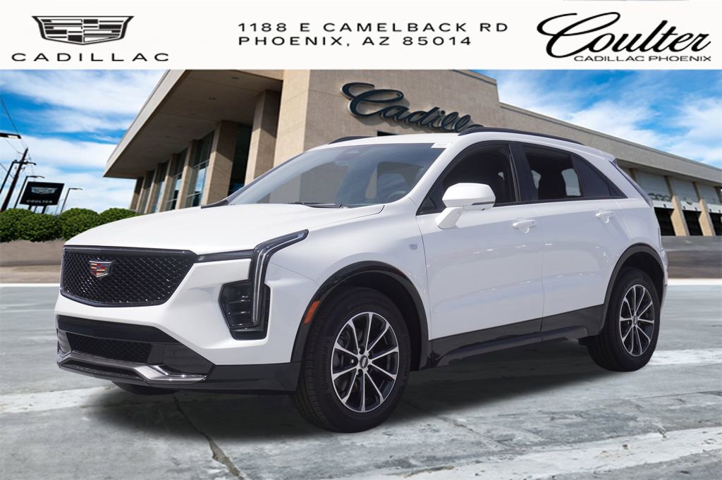 2025 Cadillac XT4 Sport photo 4