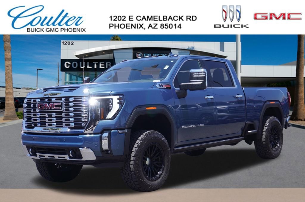 2025 GMC Sierra 4WD Crew Cab Standard Box Denali's photo