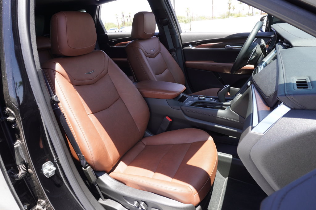 2025 Cadillac XT5 Sport - Photo 12