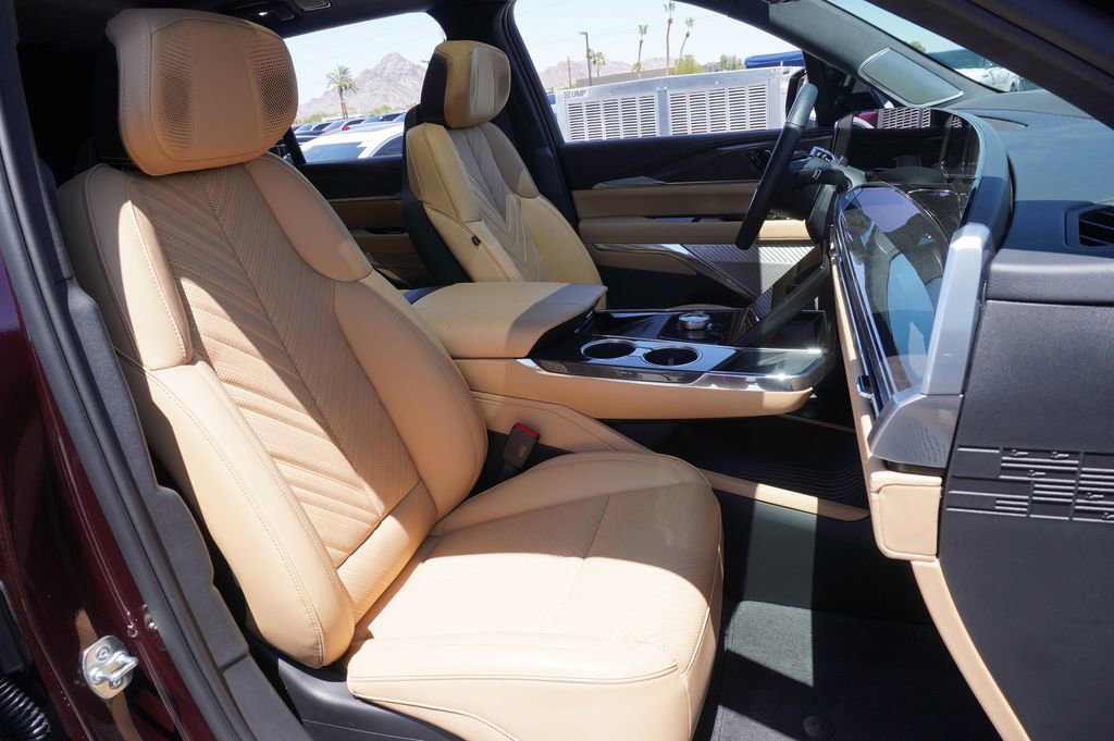 2025 Cadillac Escalade IQ Sport 2 - Photo 13