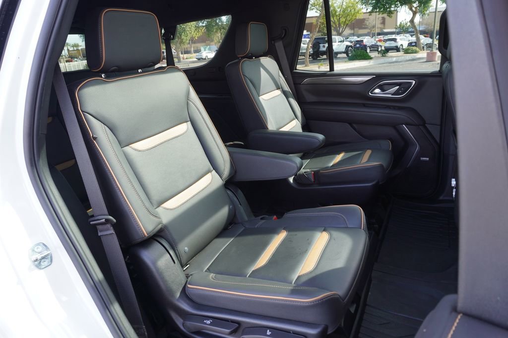 2024 GMC Yukon AT4 - Photo 9
