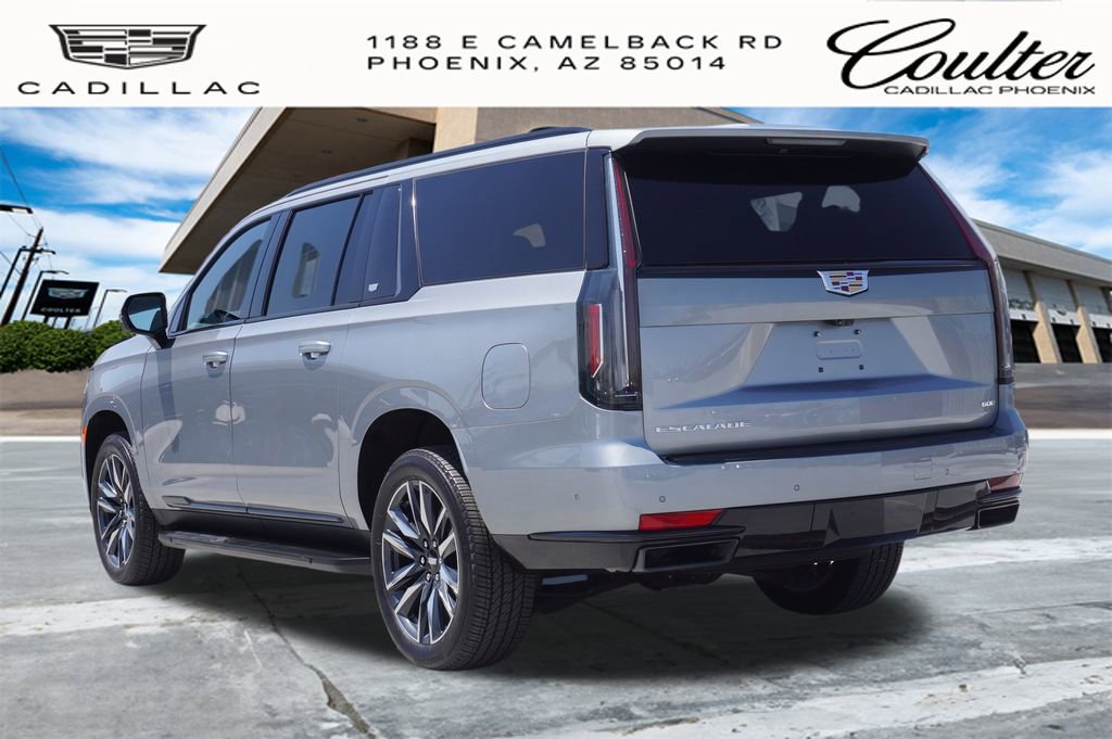 2024 Cadillac Escalade ESV Sport photo 2