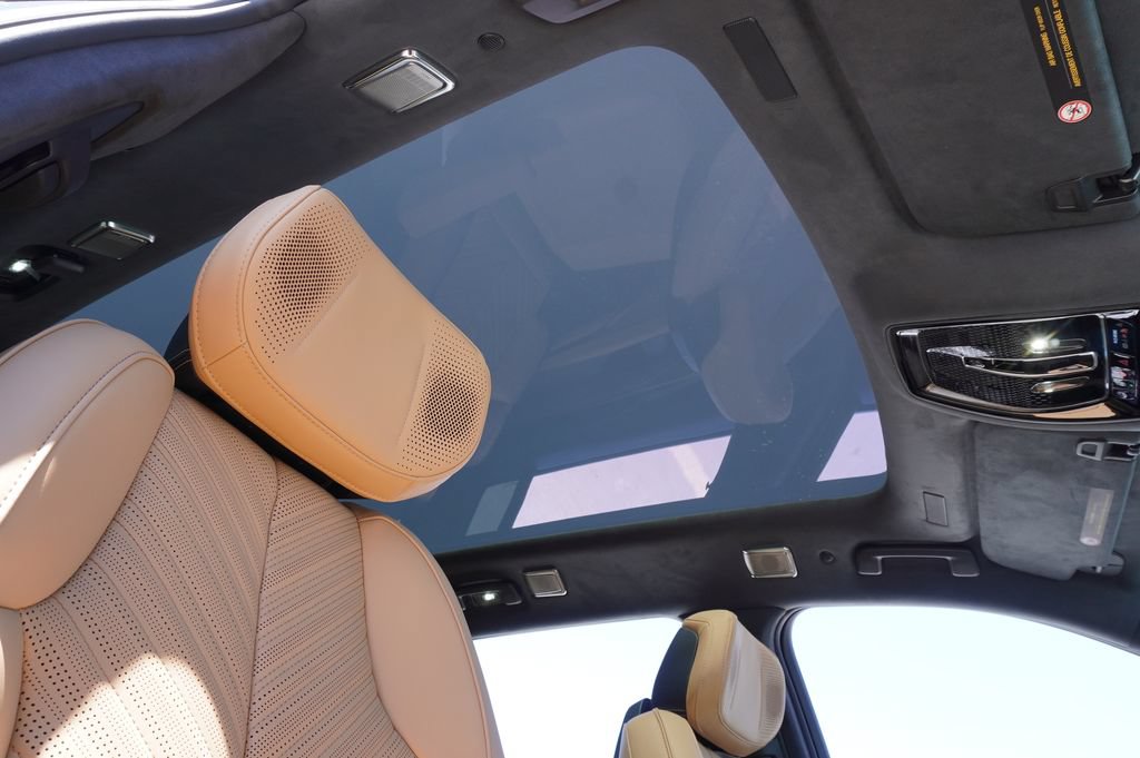 2025 Cadillac Escalade IQ Sport 2 - Photo 13