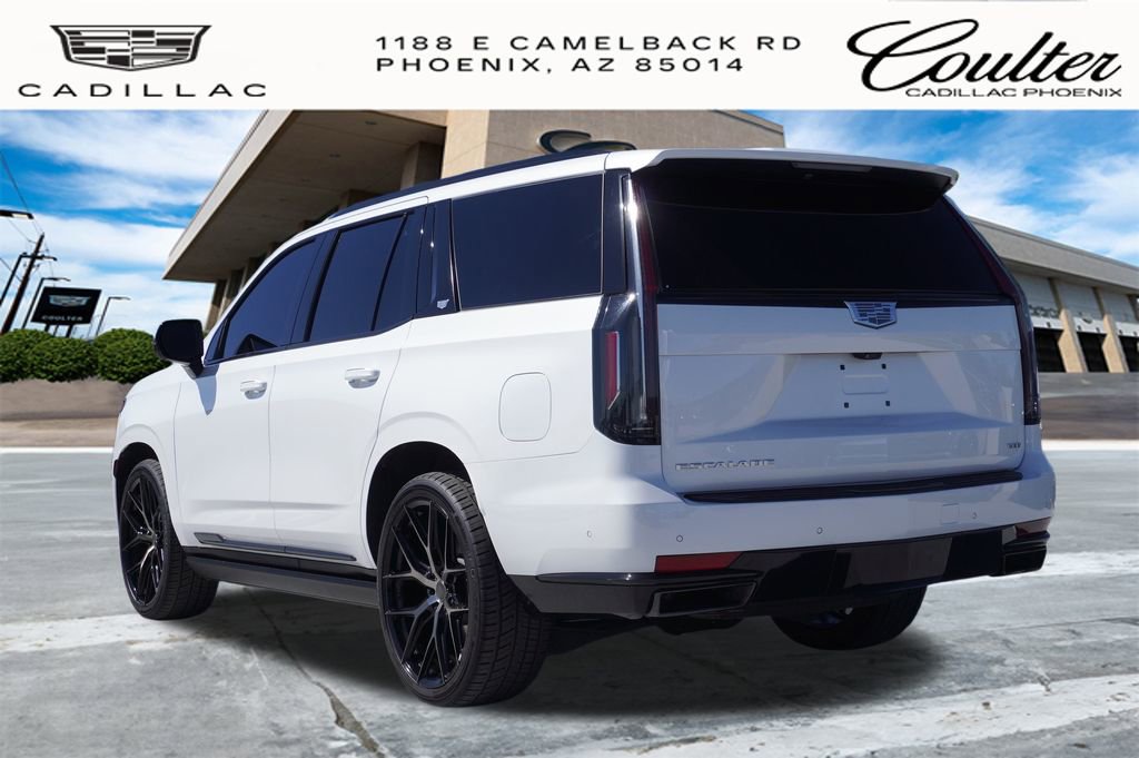 2022 Cadillac Escalade Sport Platinum photo 3