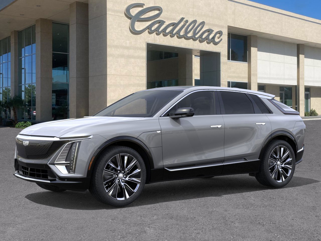 2025 Cadillac Lyriq Luxury photo 2