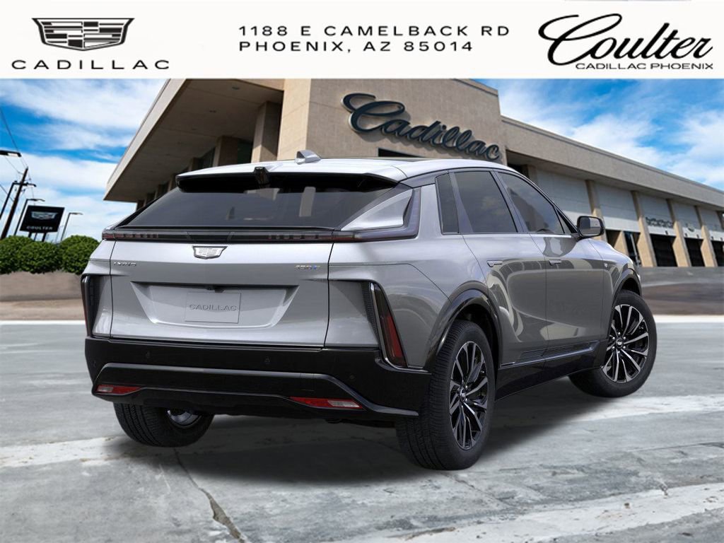 2025 Cadillac Lyriq Sport photo 4