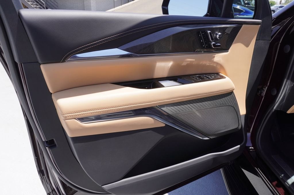 2025 Cadillac Escalade IQ Sport 2 - Photo 16
