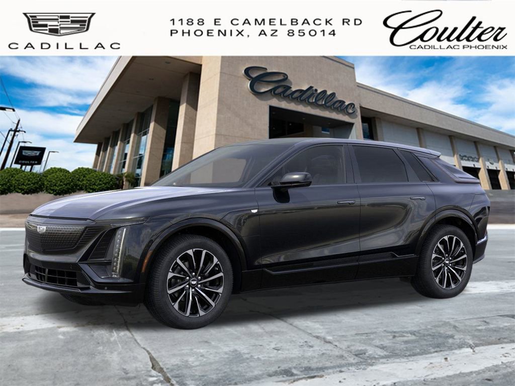 2025 Cadillac Lyriq Sport photo 2