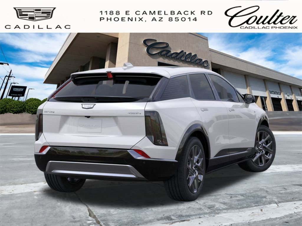 2025 Cadillac Optiq Luxury photo 3