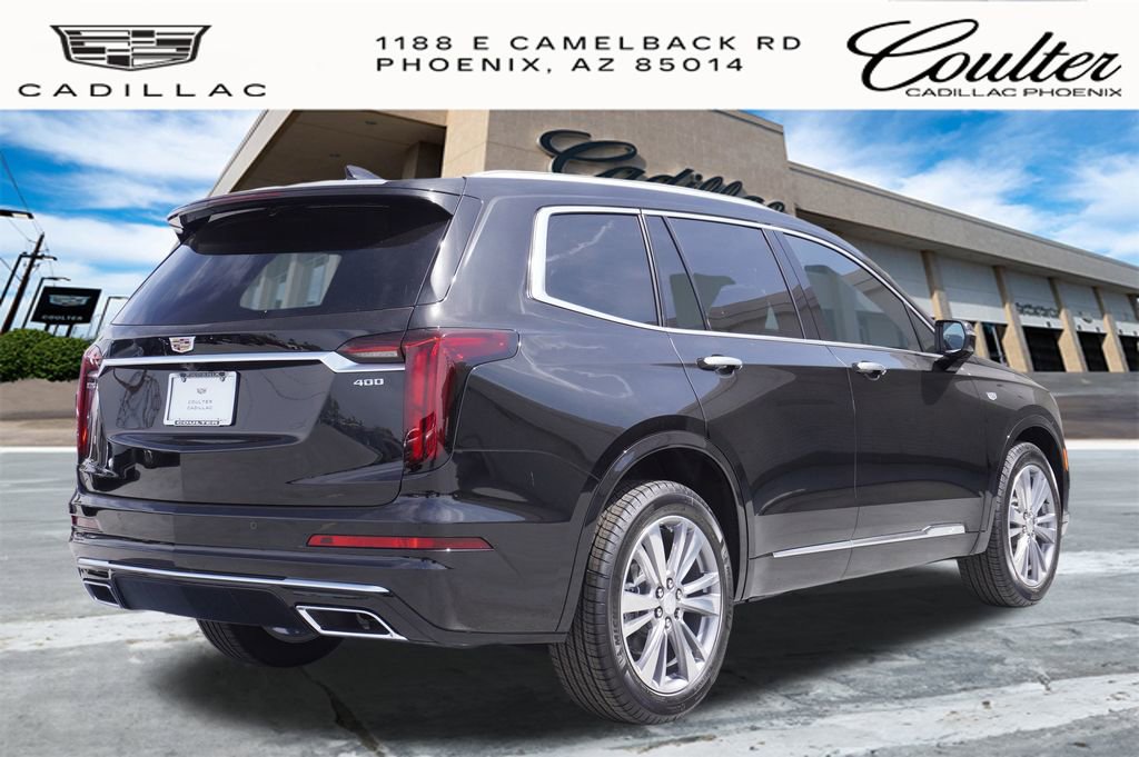 2025 Cadillac XT6 Premium Luxury photo 3