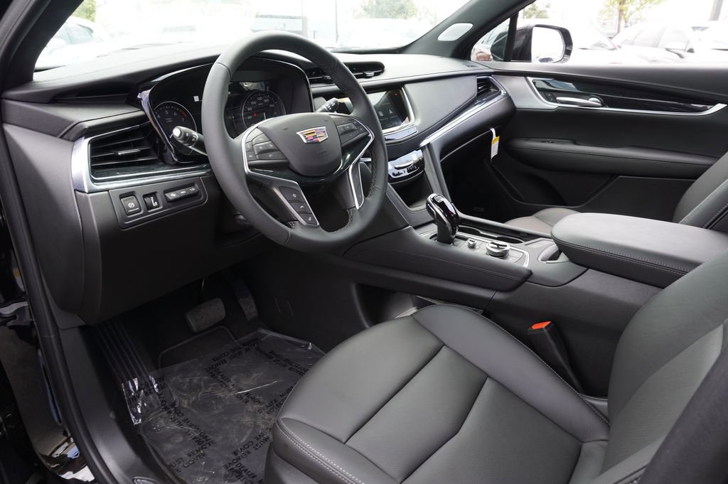 2025 Cadillac XT5 Premium Luxury - Photo 17
