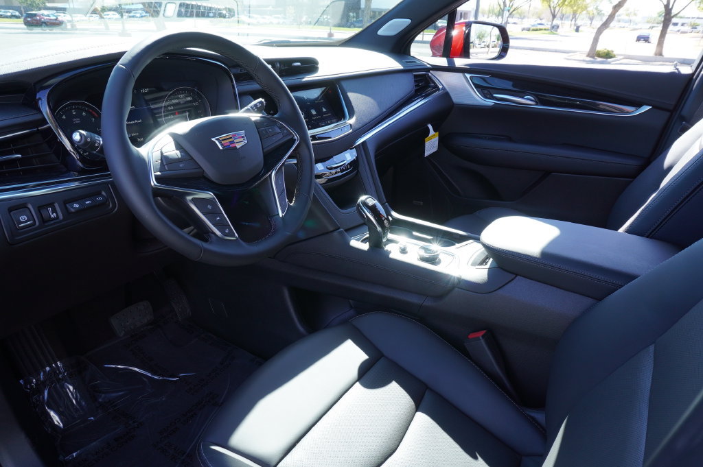 2026 Cadillac XT5 Premium Luxury - Photo 17