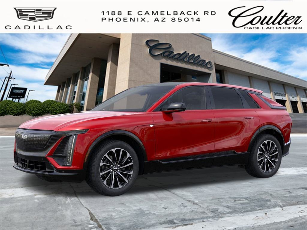 2025 Cadillac Lyriq Sport photo 2