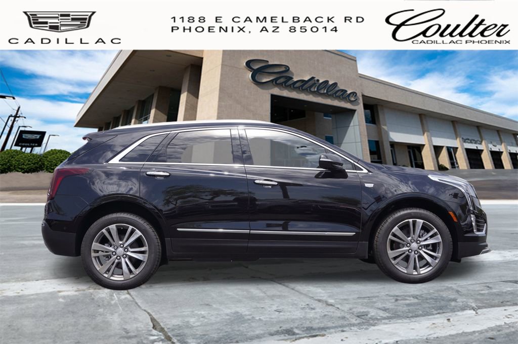 2025 Cadillac XT5 Premium Luxury photo 2
