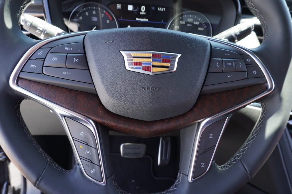 2025 Cadillac XT5 Sport - Photo 18