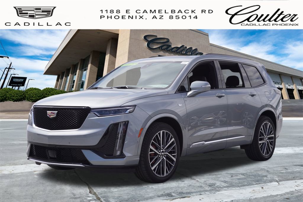 2025 Cadillac XT6 Sport photo 4
