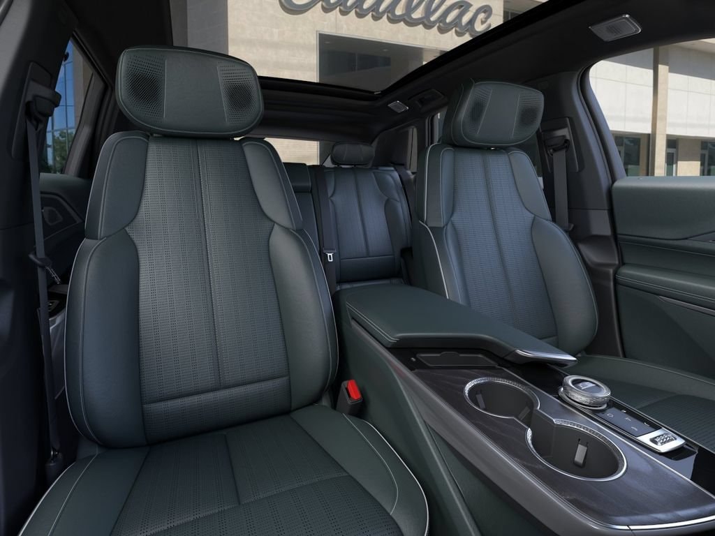 2026 Cadillac LYRIQ Signature Sport - Photo 16