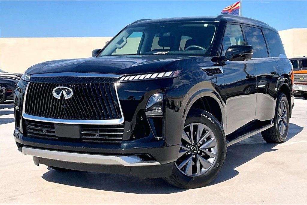 2025 INFINITI QX80