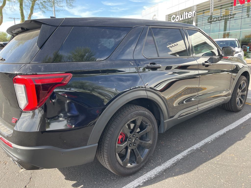 2021 Ford Explorer ST 4WD's photo
