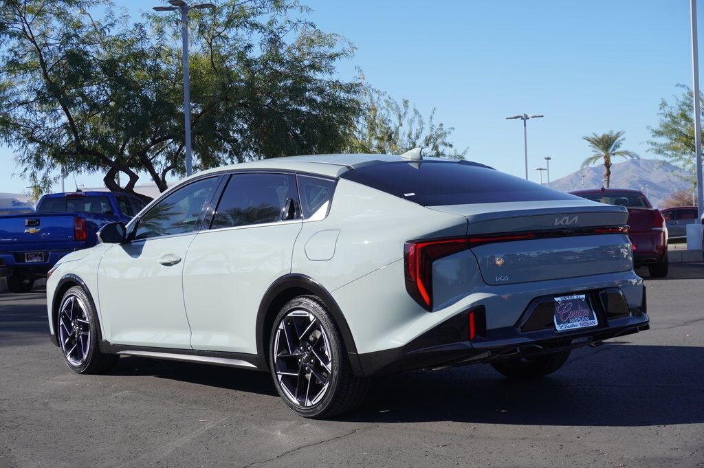 Used 2025 Kia