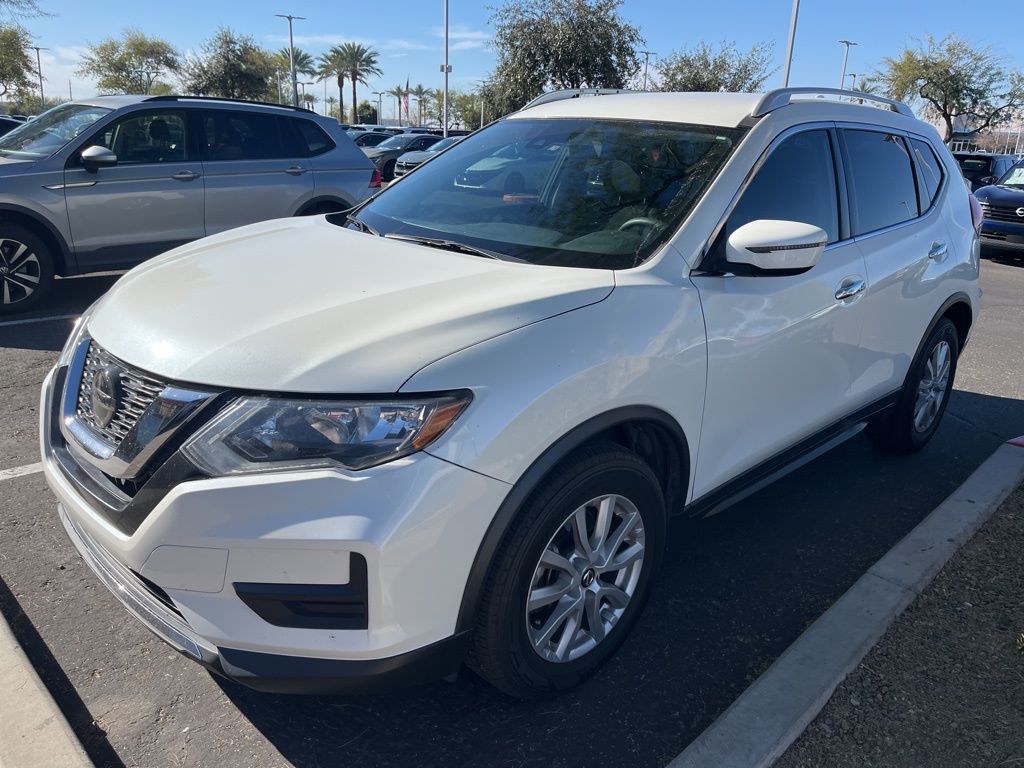 2020 Nissan Rogue SV