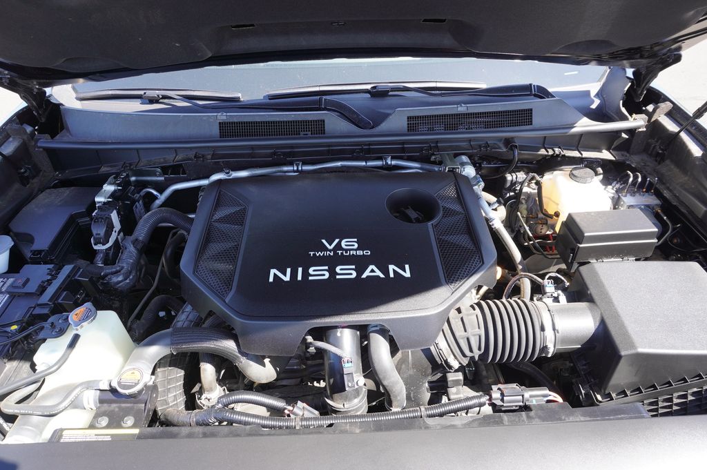 2026 Nissan Armada PRO-4X - Photo 7