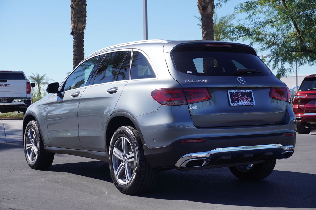 2021 Mercedes Benz GLC 300 photo 3