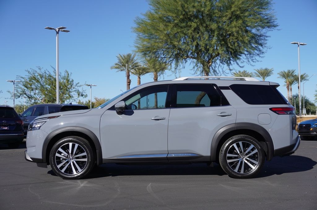 New 2025 Nissan Pathfinder Platinum SUV