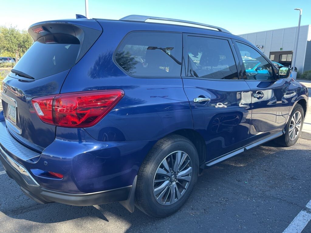 Used 2020 Nissan Pathfinder S SUV