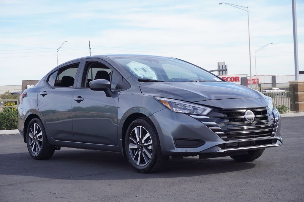 New 2025 Nissan Versa 1.6 SV Sedan