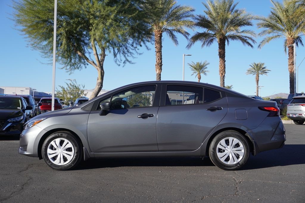 New 2025 Nissan Versa 1.6 S Sedan