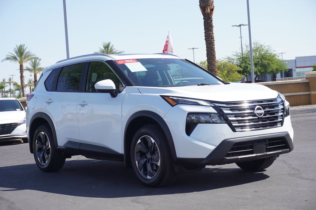 2024 Nissan Rogue SV photo 4