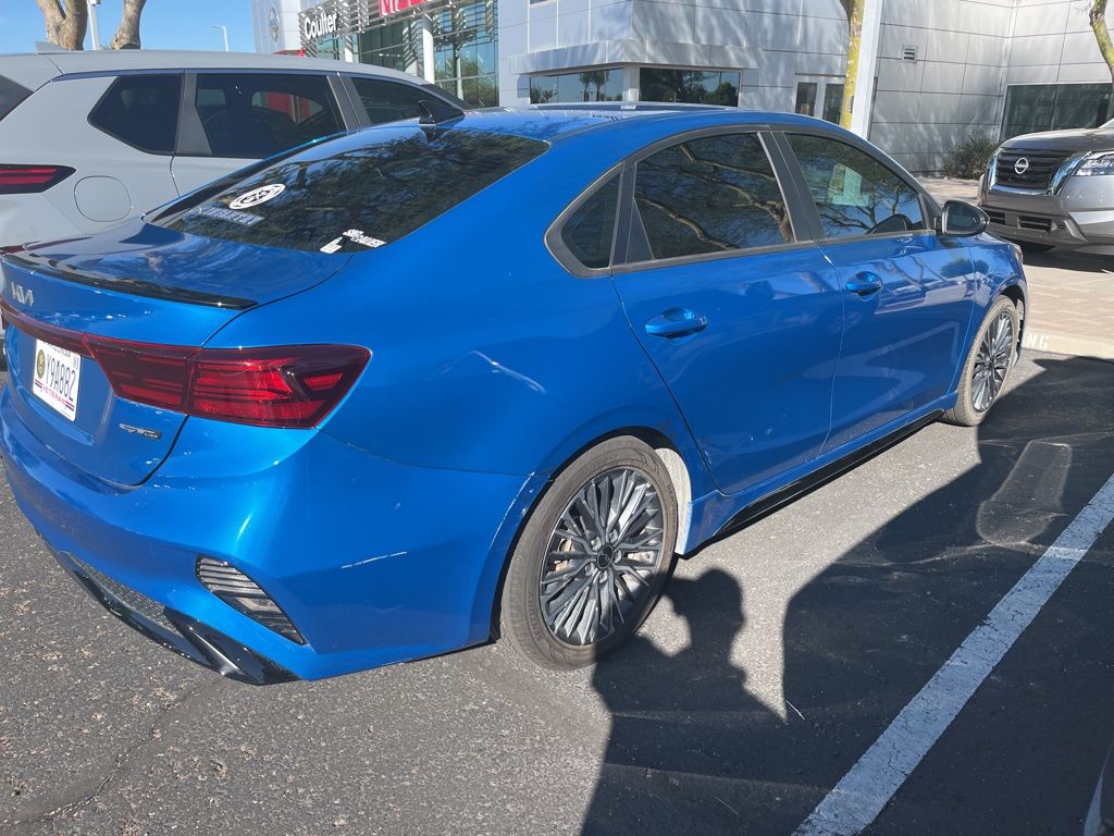 2023 Kia Forte GT-Line photo 4