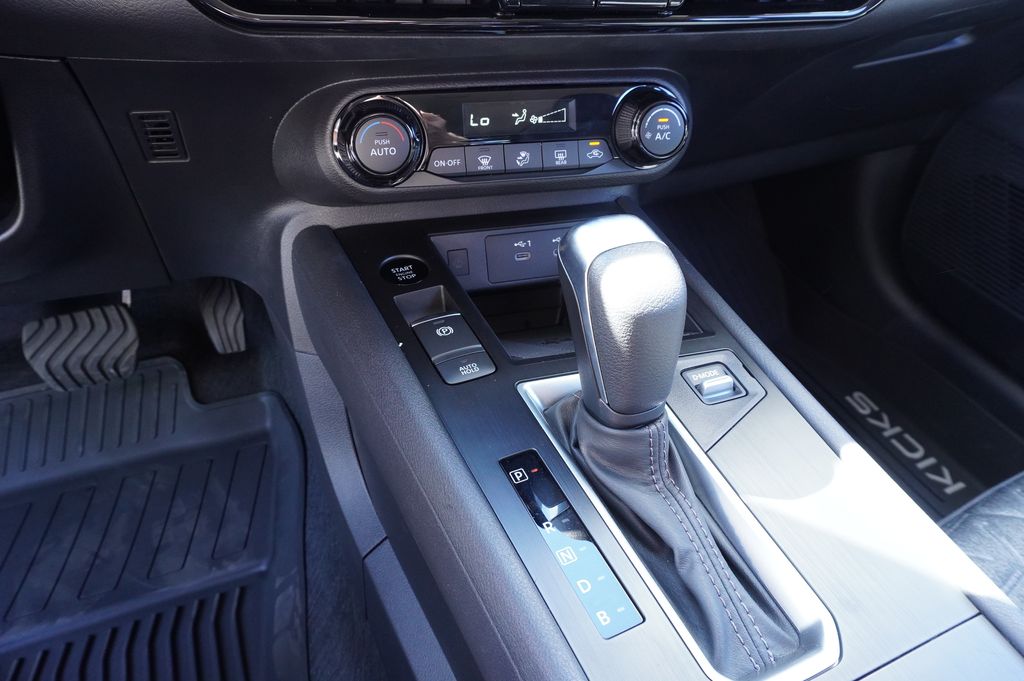 2026 Nissan KICKS SV - Photo 18