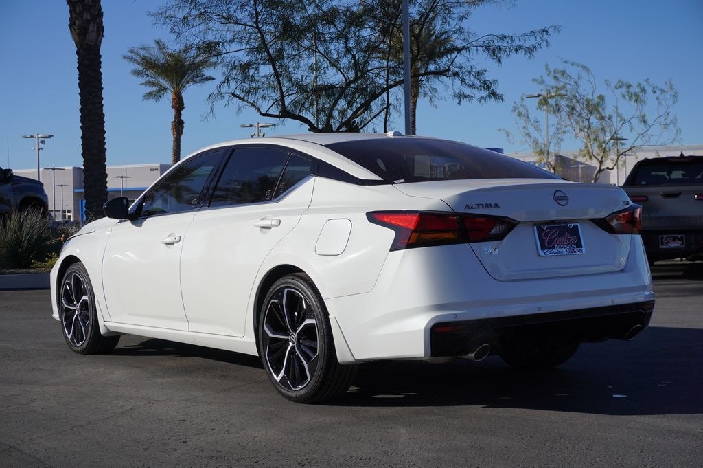 Certified 2025 Nissan Altima SR Sedan