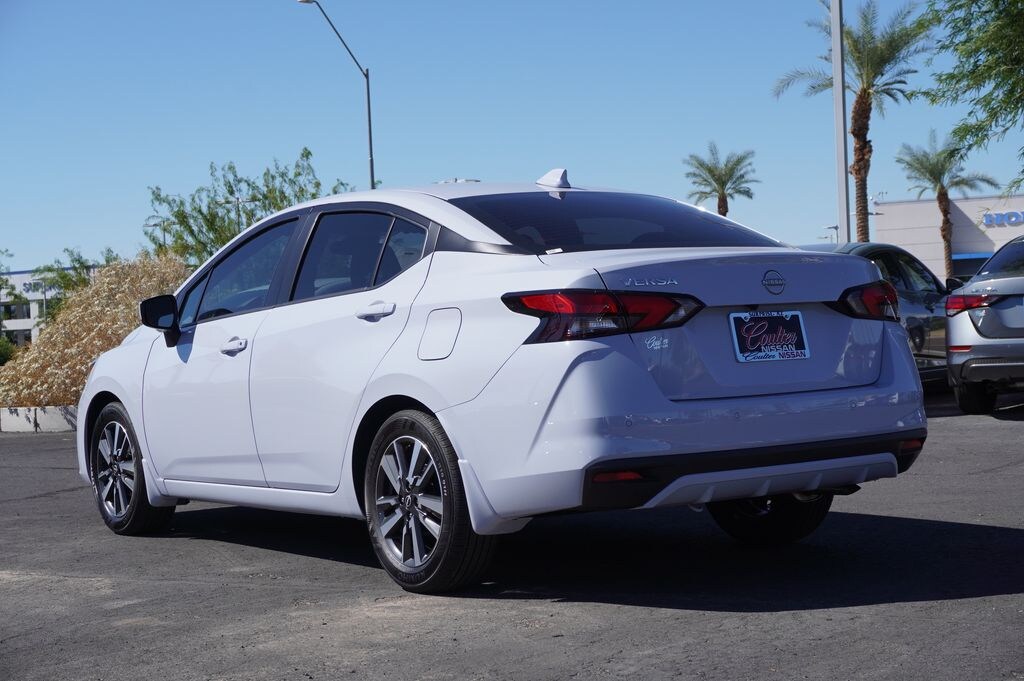 New 2025 Nissan Versa 1.6 SV Sedan