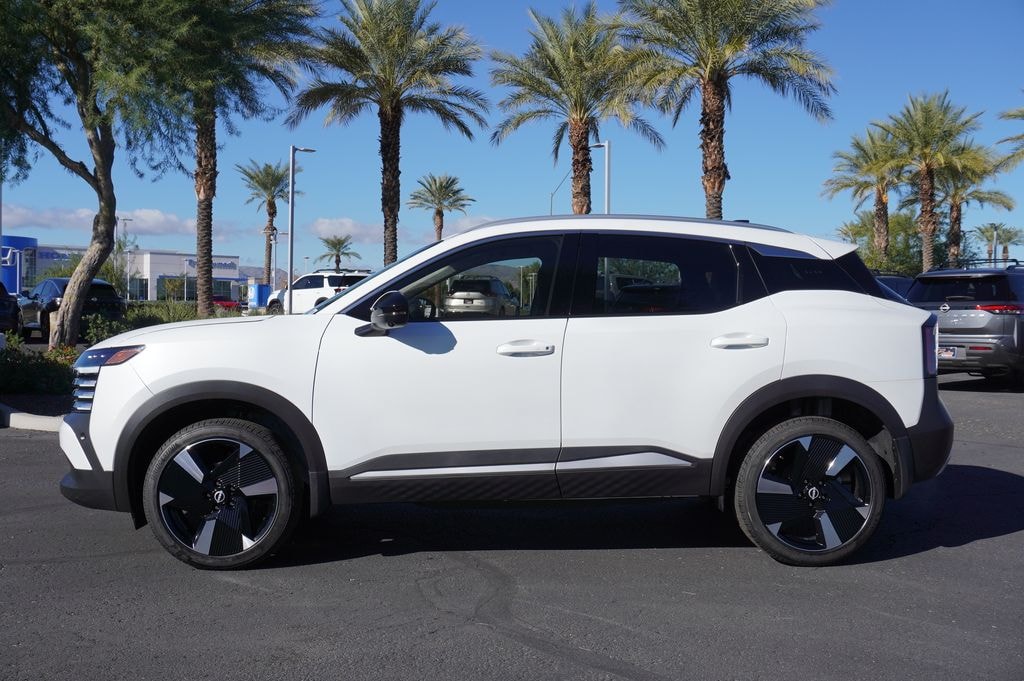 New 2026 Nissan Kicks SR SUV