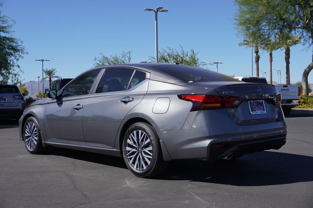 New 2025 Nissan Altima SV Sedan