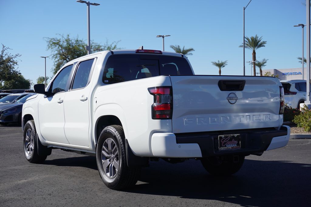 2025 Nissan Frontier SV photo 3