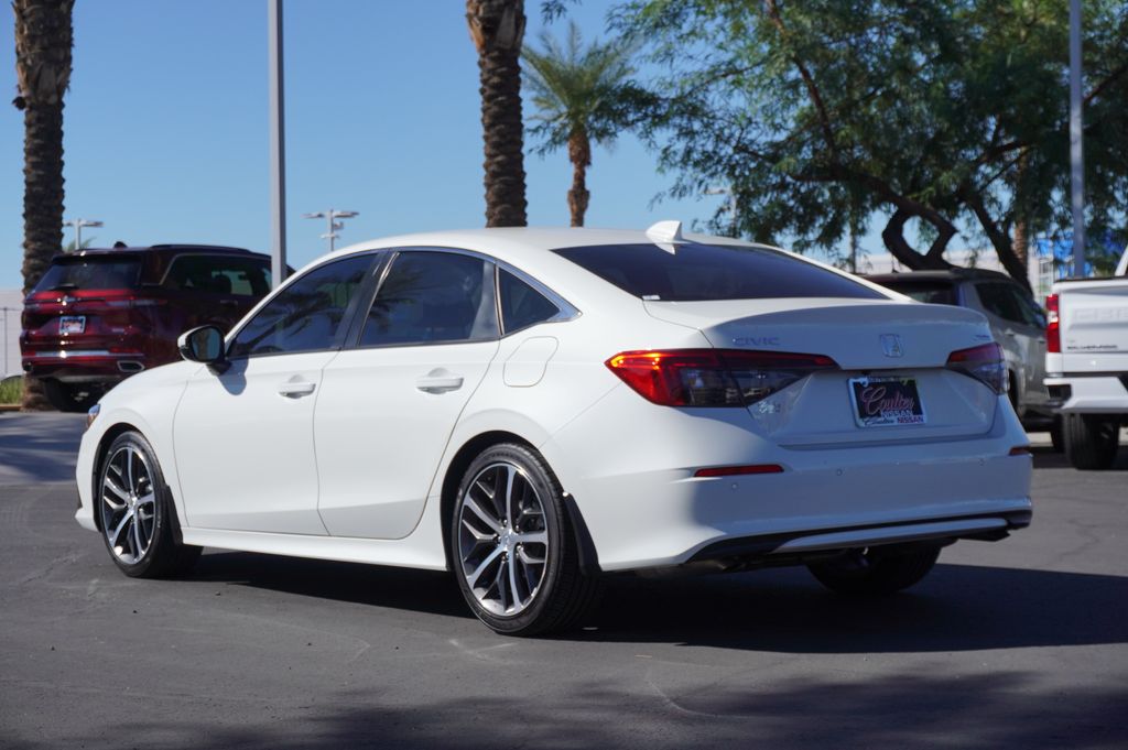 2024 Honda Civic Touring photo 3