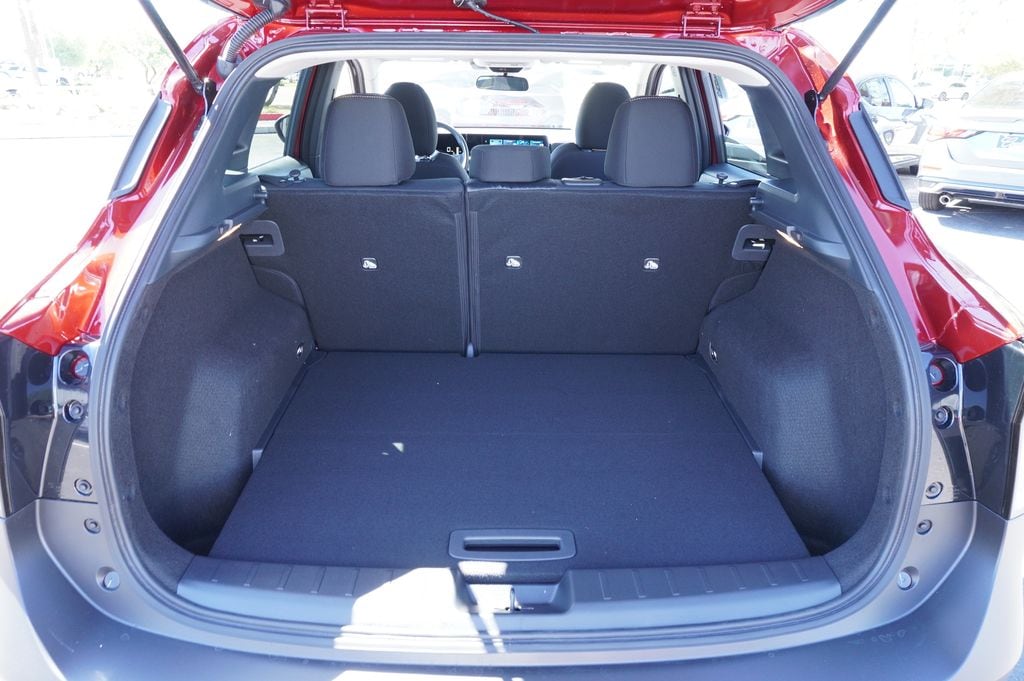 2026 Nissan KICKS SV - Photo 8