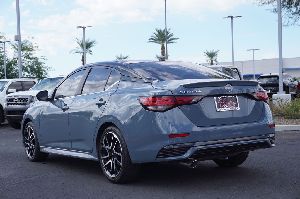 2025 Nissan Sentra SR photo 3