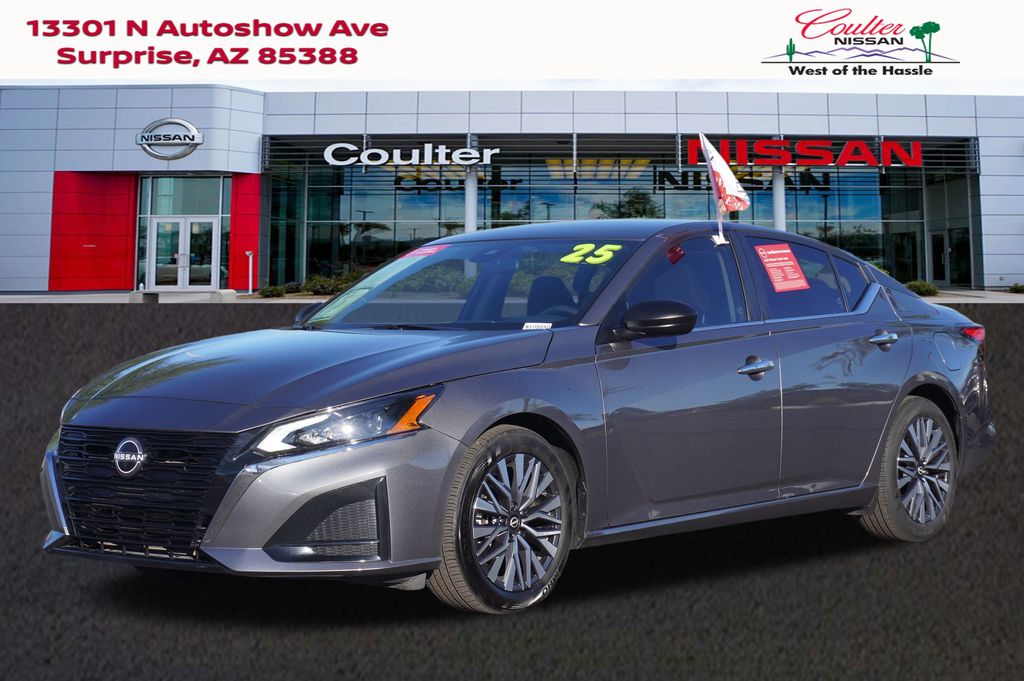 2025 Nissan Altima SV's photo