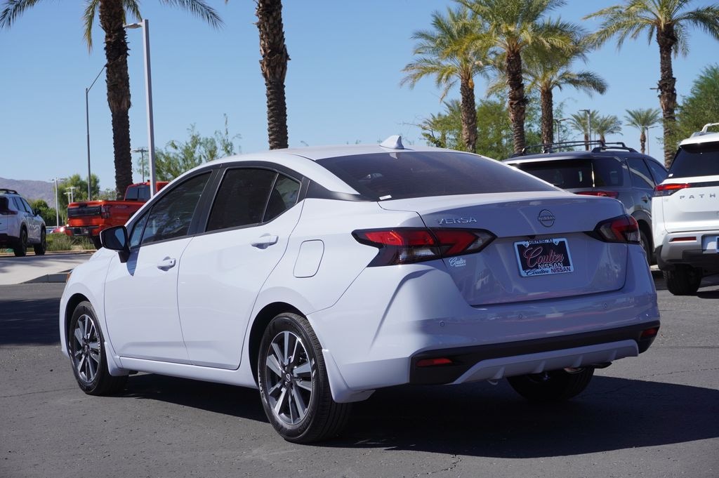 New 2025 Nissan Versa 1.6 SV Sedan